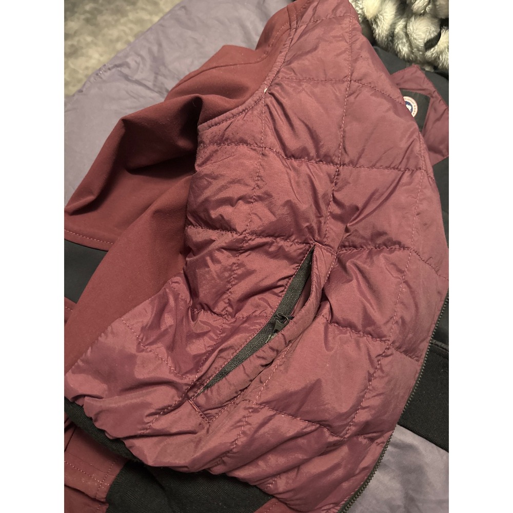 Canada Goose Burgundy Puffer Bomber Jacket Women's Size L Arctic Program Logo - Picture 10 of 11